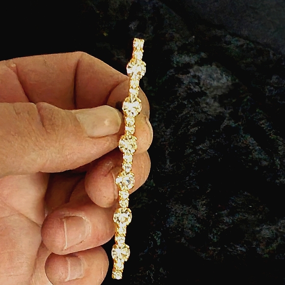 Jewelry Price Is Negotiable Vintage Gold Straight Pins With